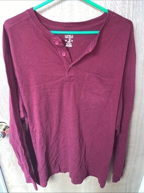 RedHead Men's Long Sleeve Henley in Burgundy